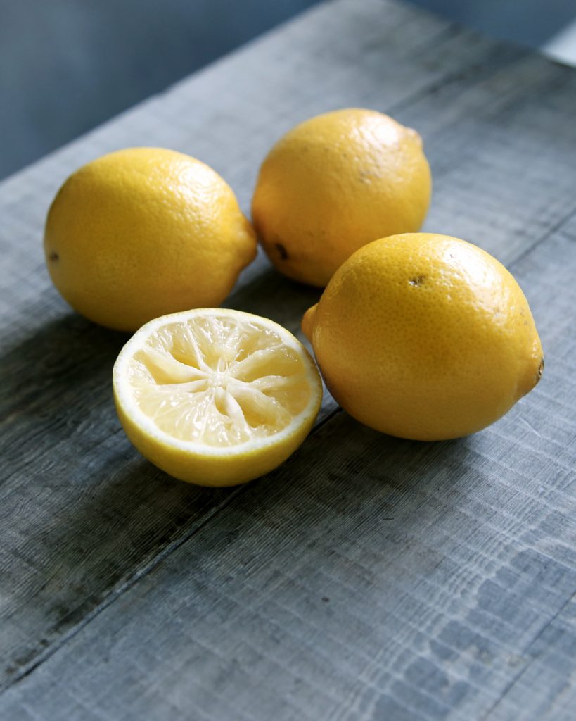 limon limpieza ollas